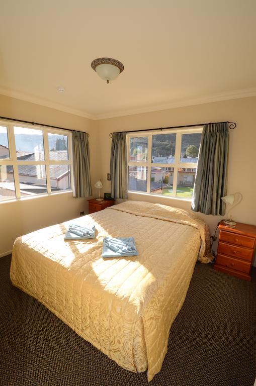 Lantern Court Motel Reefton Pokoj fotografie